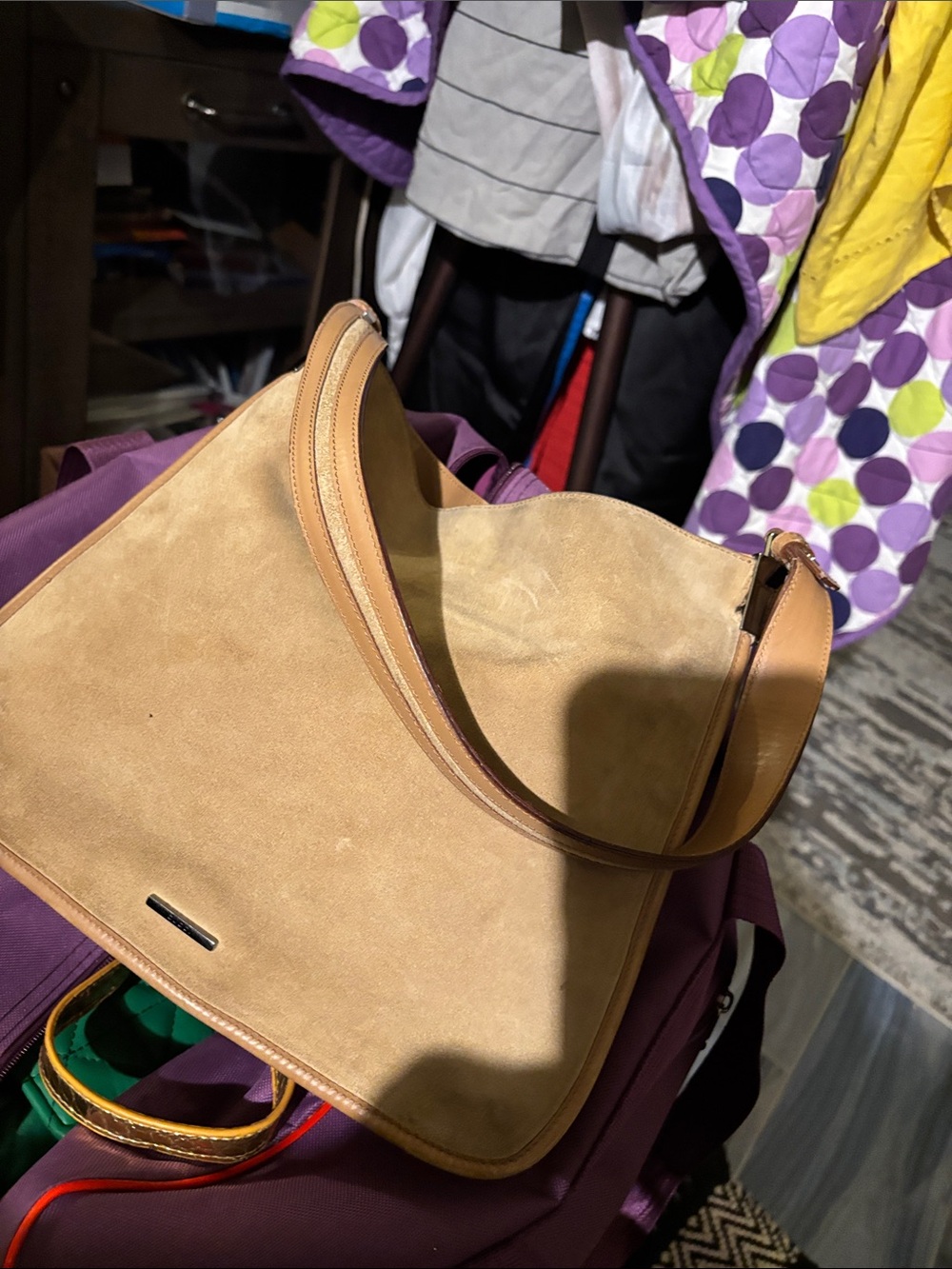 Gucci Tan Suede Shoulder Bag with Leather Trim - Vintage authentic - Picture 16 of 16